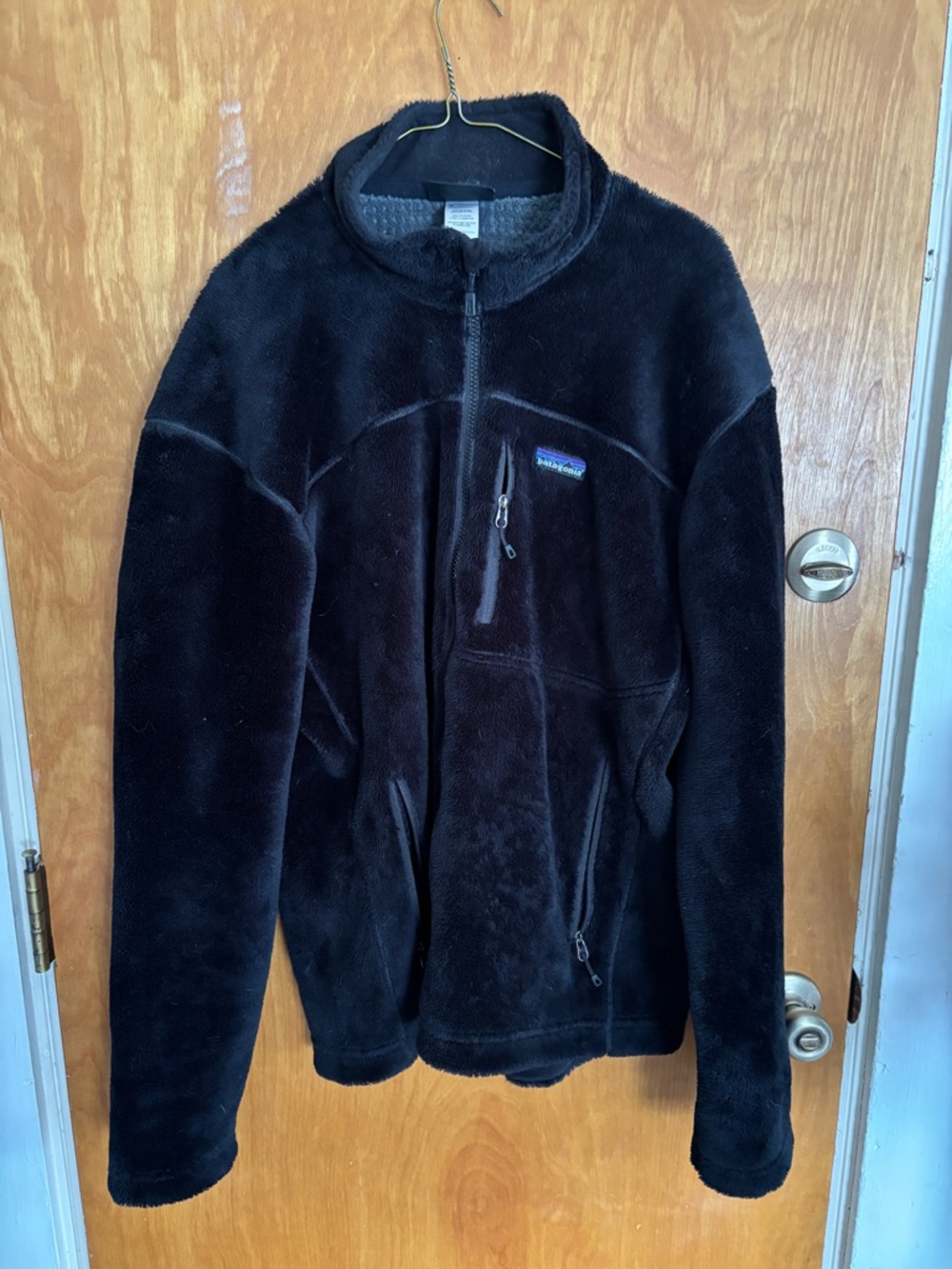Patagonia Men’s Large R4 Fleece Black